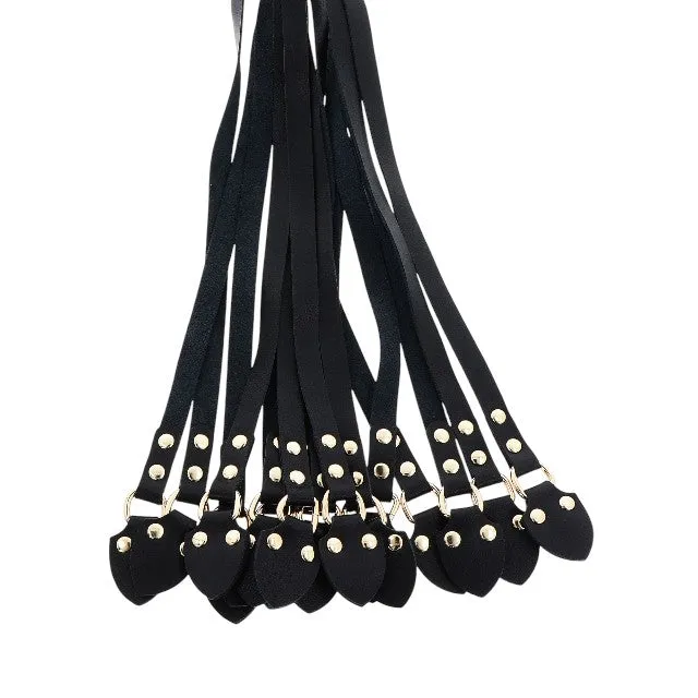 Bici din piele naturală HIDDEN DESIRE Cat-o-Nine. cu 9 cozi aplatizate. pentru jocuri erotice BDSM. culoare negru cu roșu