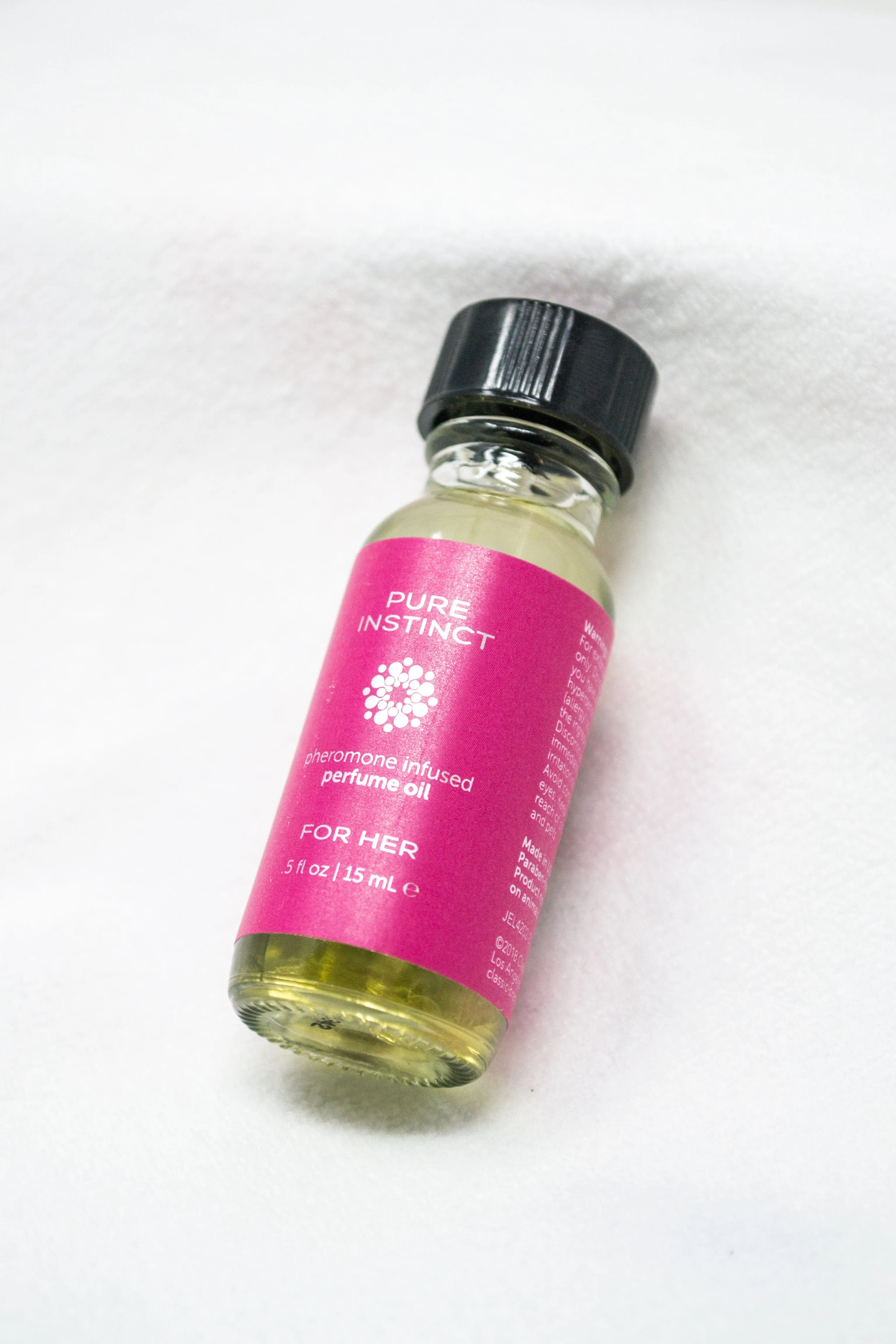 Pure Instinct for Her Pheromone Oil