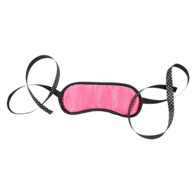 Set 3 jucarii erotice BDSM OHMAMA Fetish cu catuse pufoase roz. bici si masca cu mesaj DIVA. pentru jocuri in cuplu